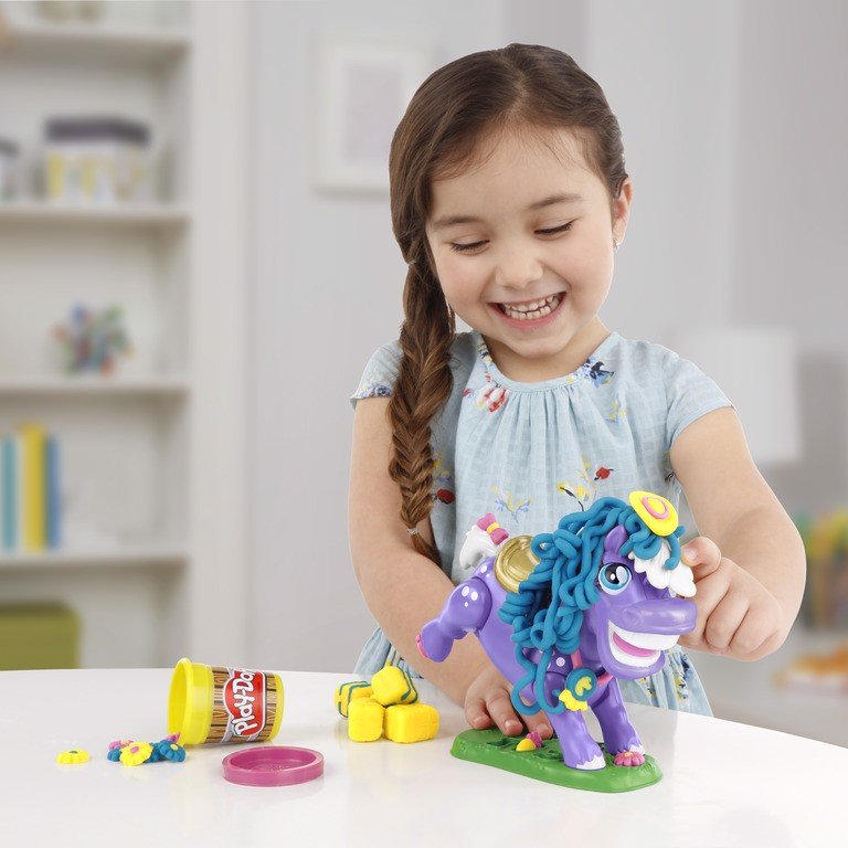 Bộ đồ chơi đất nặn ngựa con vui vẻ PLAY-DOH (TN)