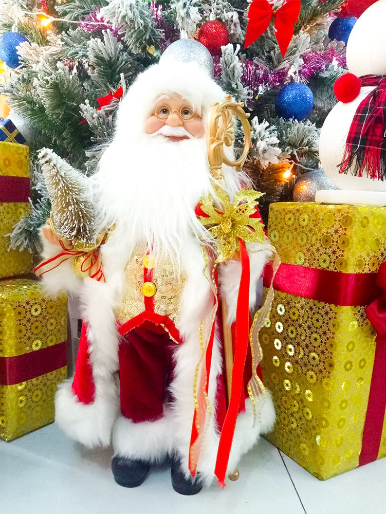 Hình ảnh ông già Noel ngồi cưỡi trên xe tuần lộc đã trở nên vô cùng thân thiết mỗi khi Giáng Sinh đế