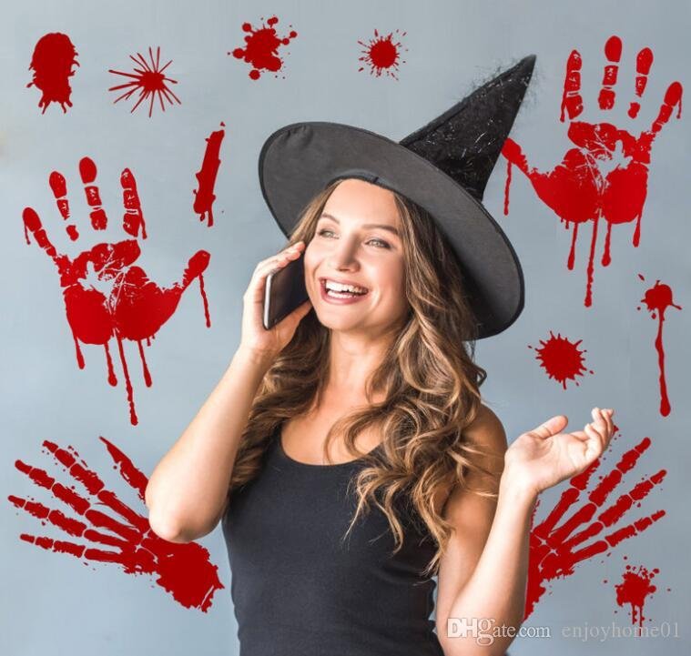 Decal trang trí halloween bàn tay máu