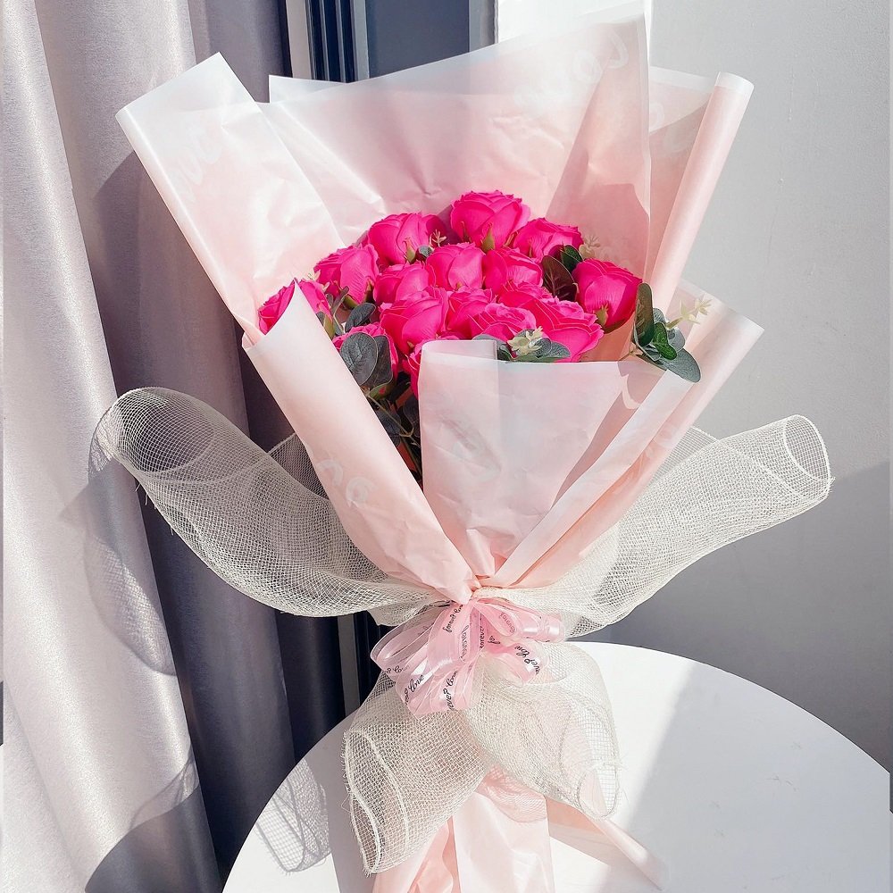 Bó hoa hồng sáp thơm màu hồng đậm
