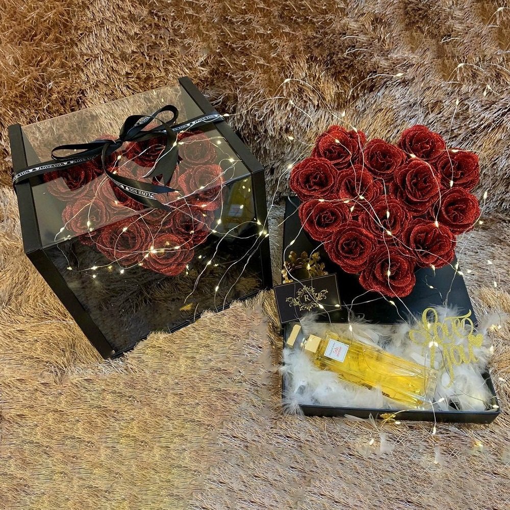 Hộp hoa hồng sáp thơm hình trái tim