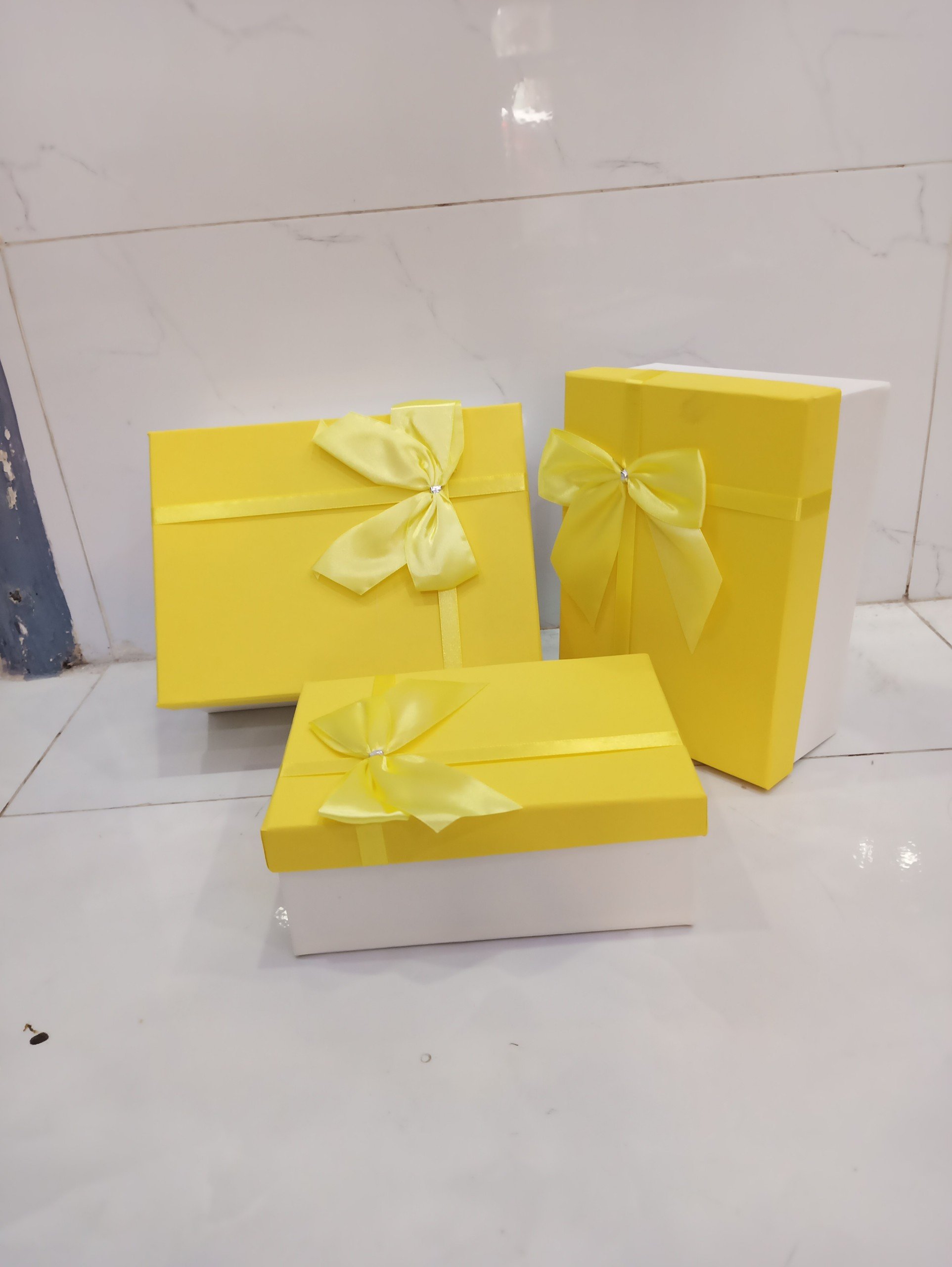 Hộp quà tặng 20/10 loại chữ nhật