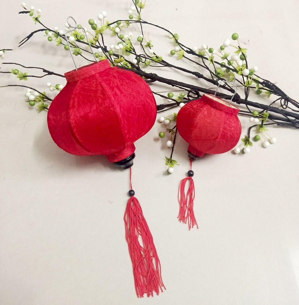 Lồng đ&egrave;n Hội An trang tr&iacute; - Tr&ograve;n Đỏ