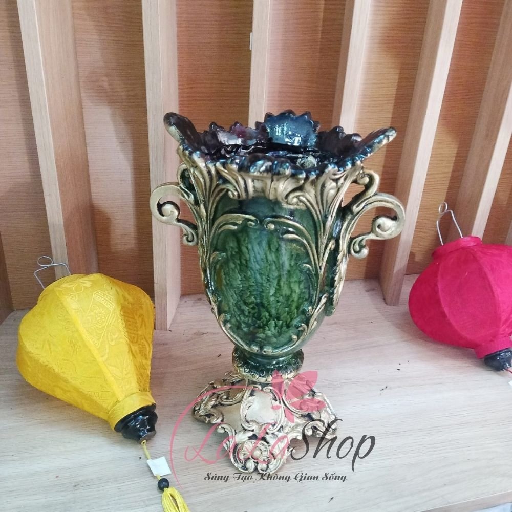 Bình hoa composite hoa văn cổ điển màu xanh ngọc cao 34cm