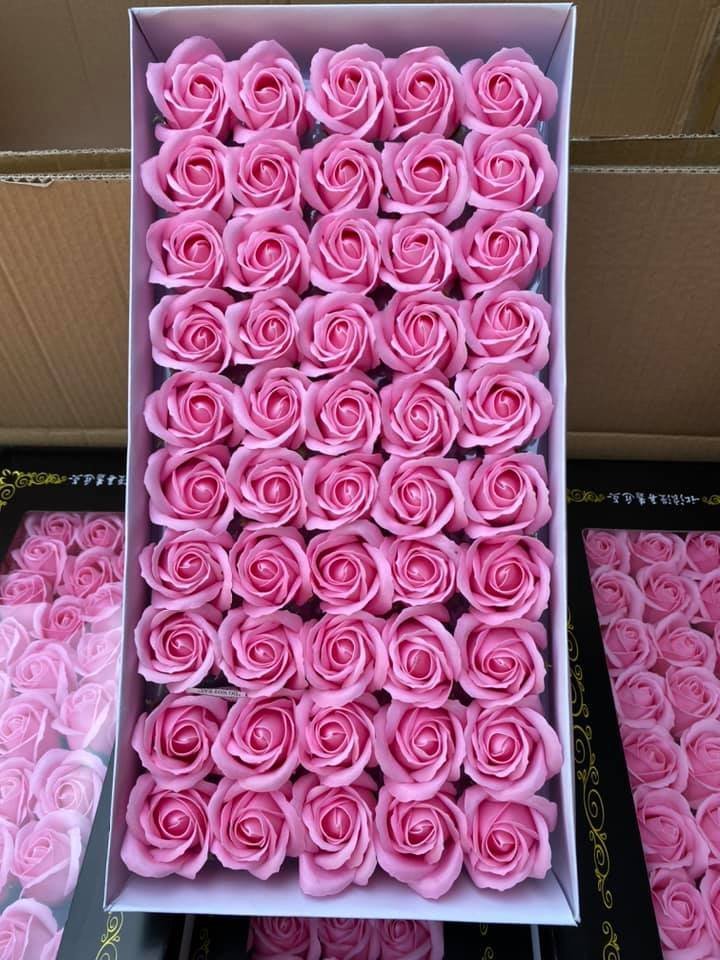 hộp hoa hồng sáp thơm màu hồng 50 bông cao cấp