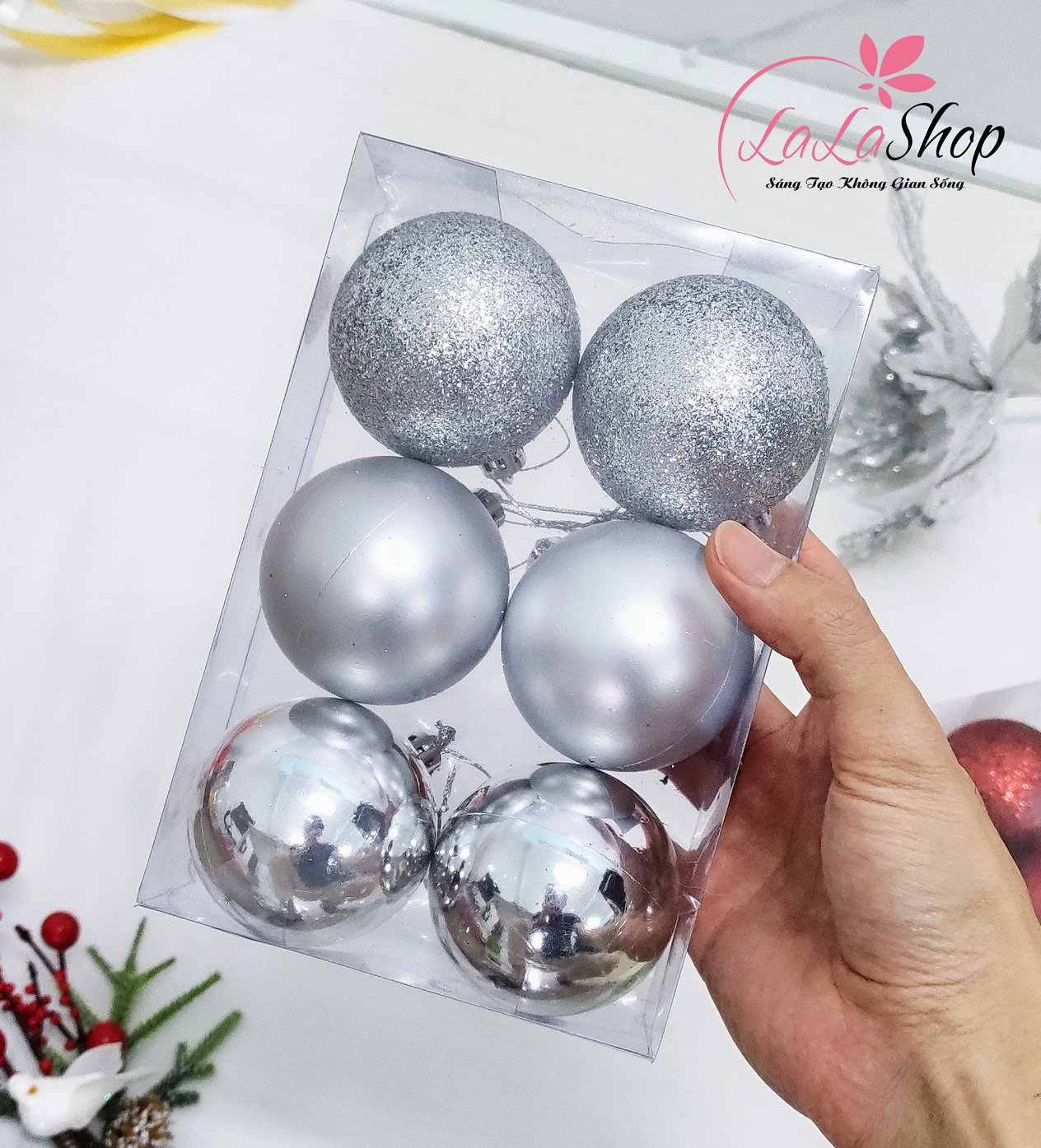 Hộp 6 quả châu 3 loại nhiều kích thước - Phụ kiện trang trí cây thông noel