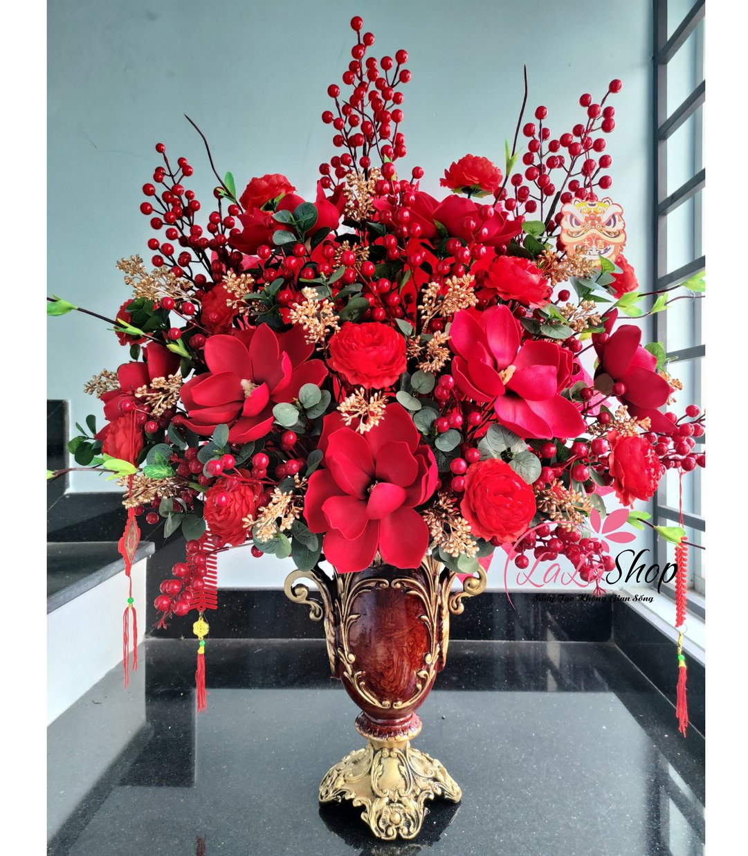 Bình hoa mộc lan đỏ lớn trang trí