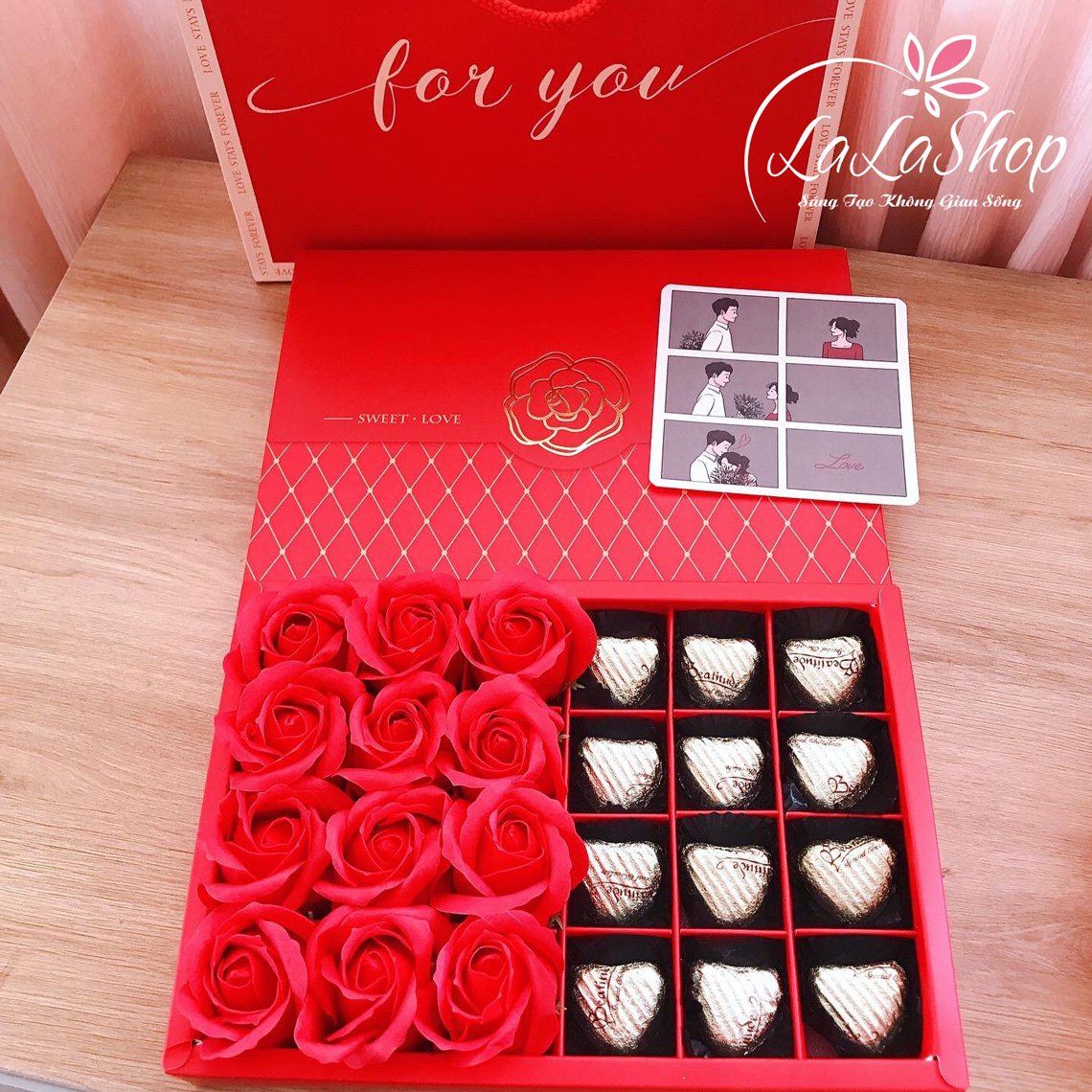 Hộp 12 viên socola valentine ngọt ngào kèm hoa hồng mẫu 2