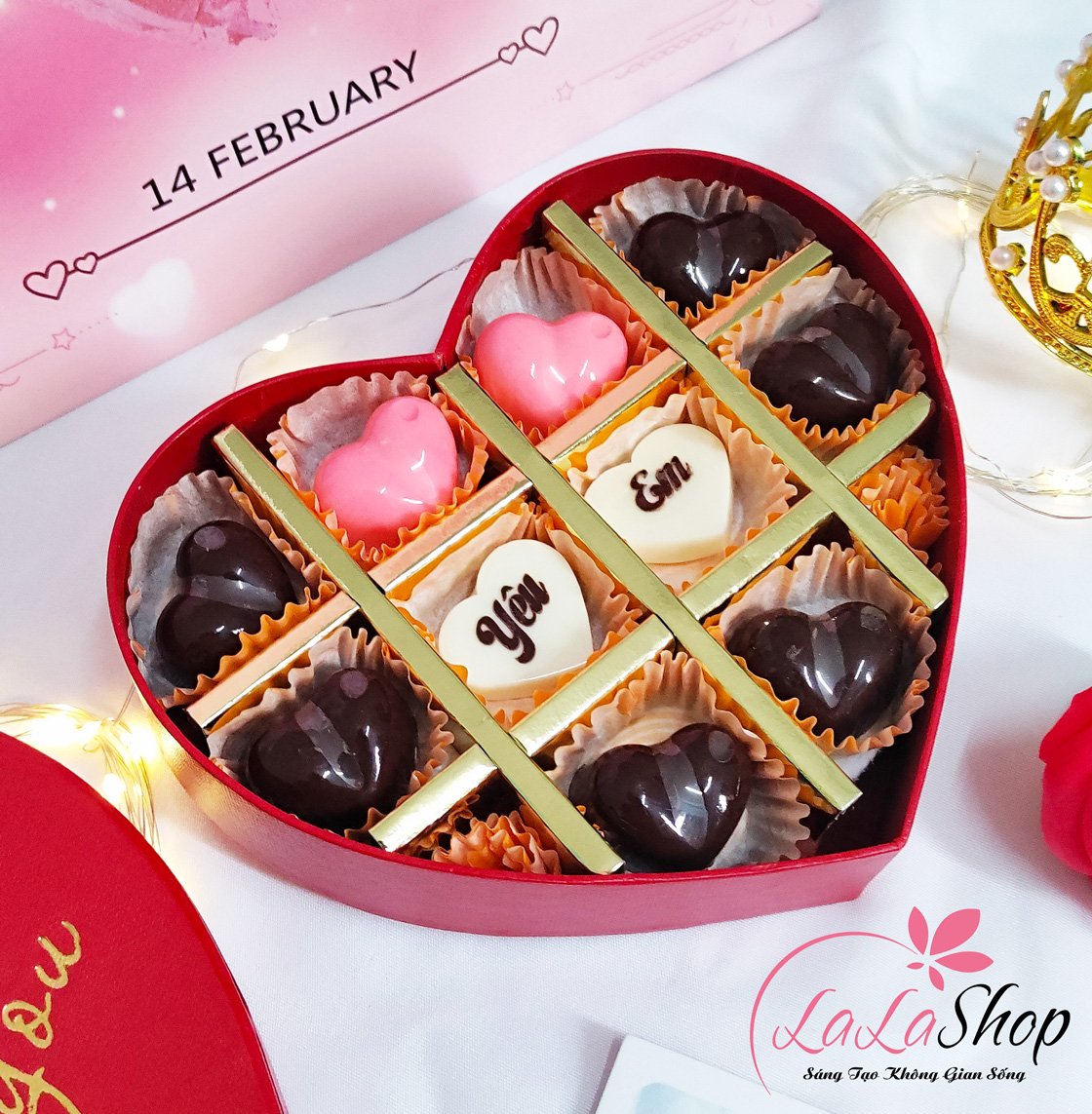 Hộp 10 viên socola ngọt ngào mẫu 7