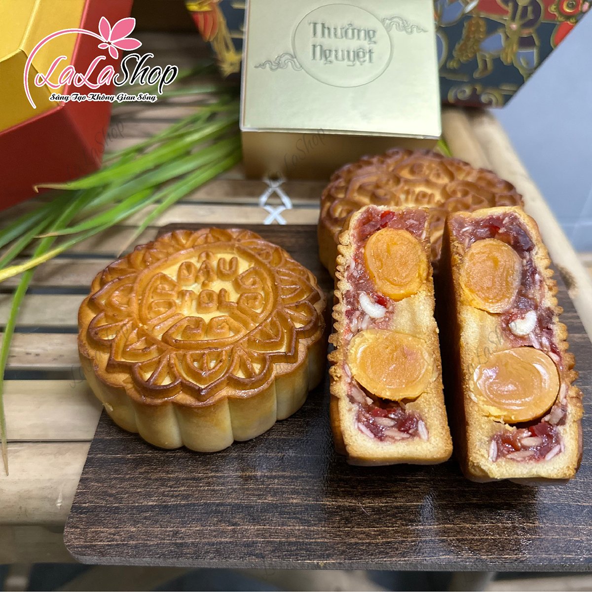 Bánh trung thu thập cẩm xá xíu 2 trứng 200G Bánh Tân Dân Lợi