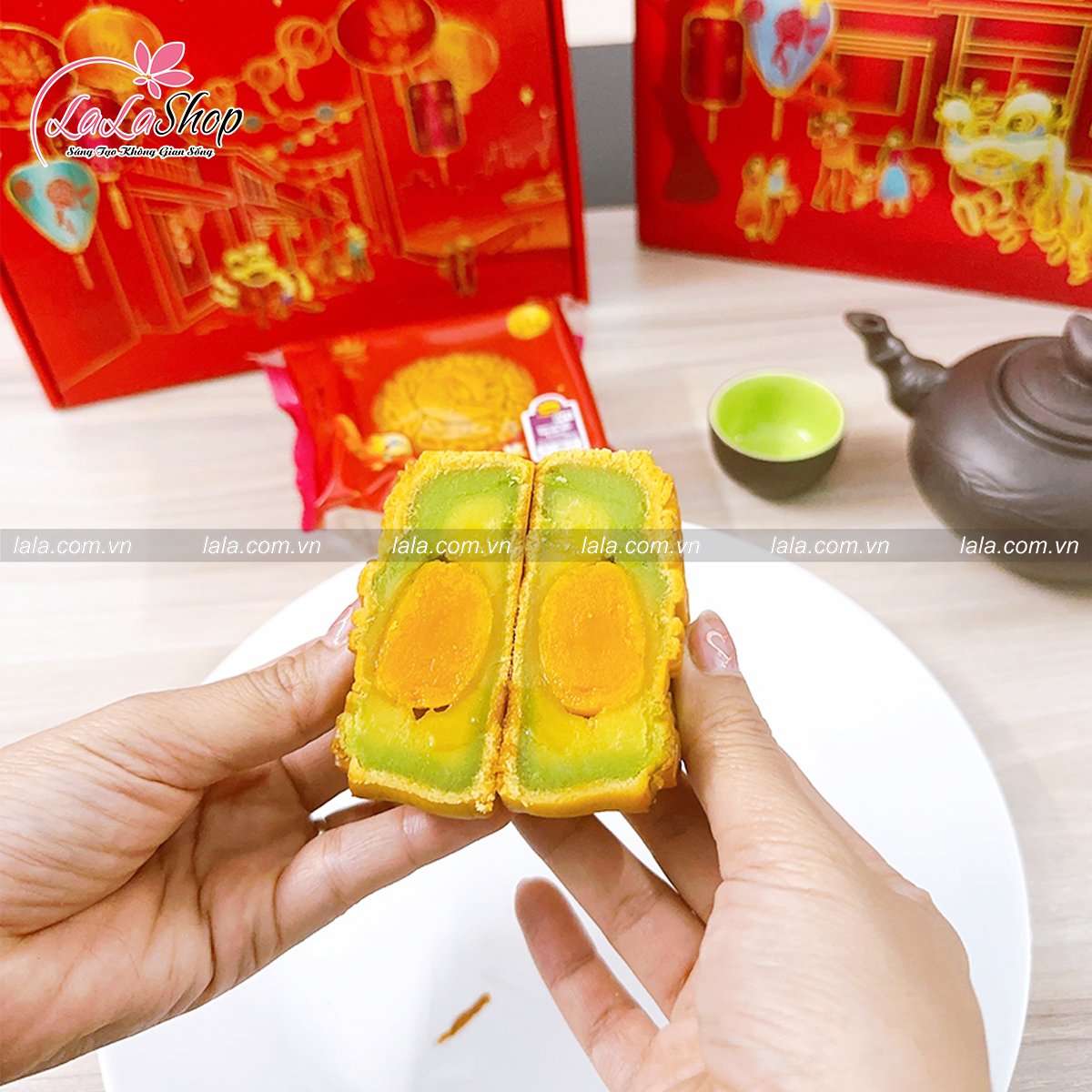 B&aacute;nh Trung Thu Kinh Đ&ocirc; Đậu Xanh L&aacute; Dứa 1 Trứng 150gr