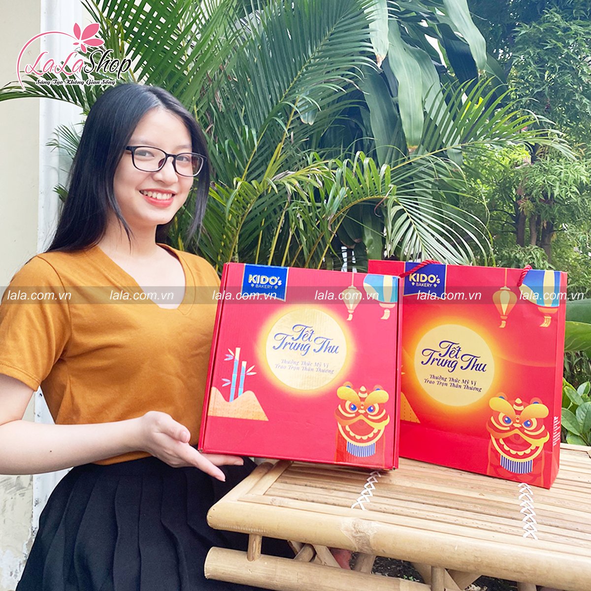 Hộp 4 b&aacute;nh trung thu KIDO T&acirc;m Giao