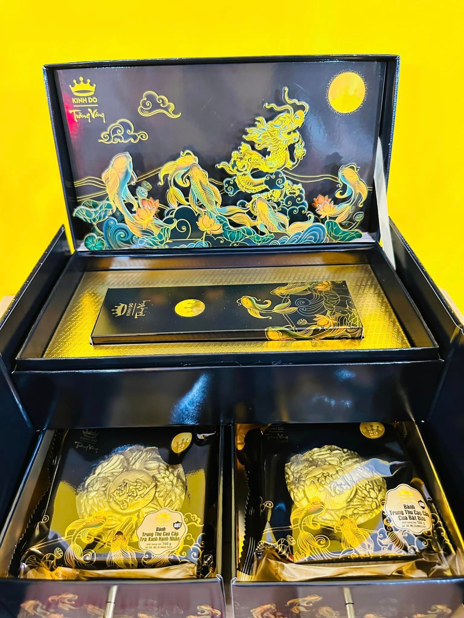 B&aacute;nh Trung Thu Kinh Đ&ocirc; Trăng V&agrave;ng Black Gold Thượng Hạng Hộp 2 B&aacute;nh