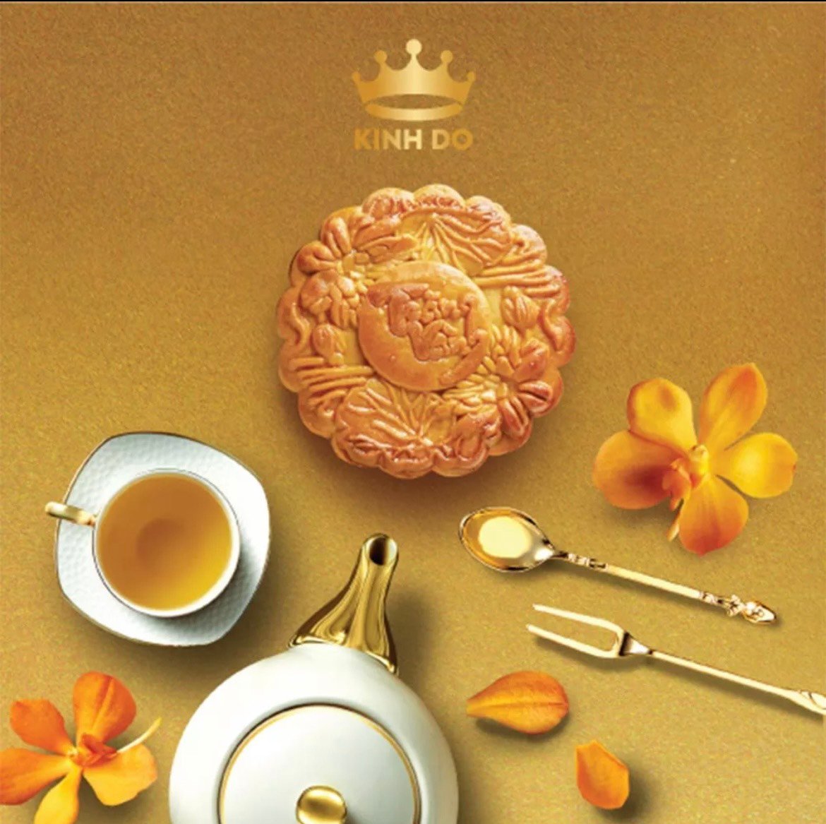 Bánh Trung Thu Kinh Đô Trăng Vàng Hoàng Kim Vinh Hiển Đỏ Thượng Hạng - Hộp 4 Bánh 160g