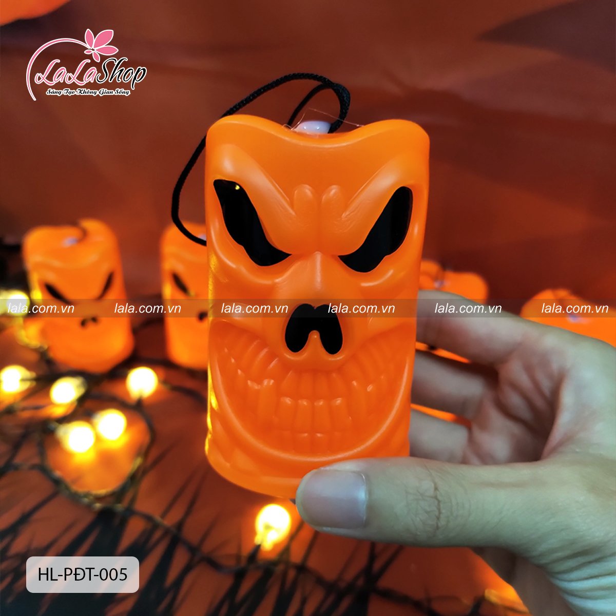 Đồ treo trang trí Halloween Ngọn Nến Ma Quái Màu Cam