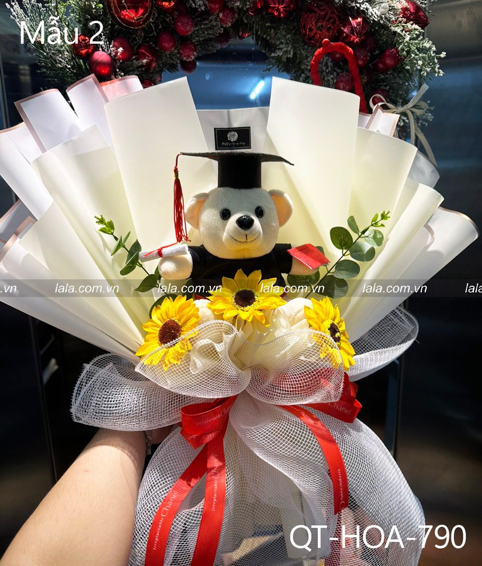 Bó hoa hướng dương sáp kèm gấu nâu quà tặng lễ tốt nghiệp