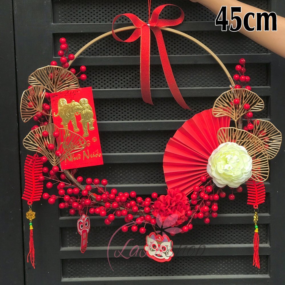 Mẫu quạt giấy đỏ trang tr&iacute; Tết tại Lala Shop mẫu 9