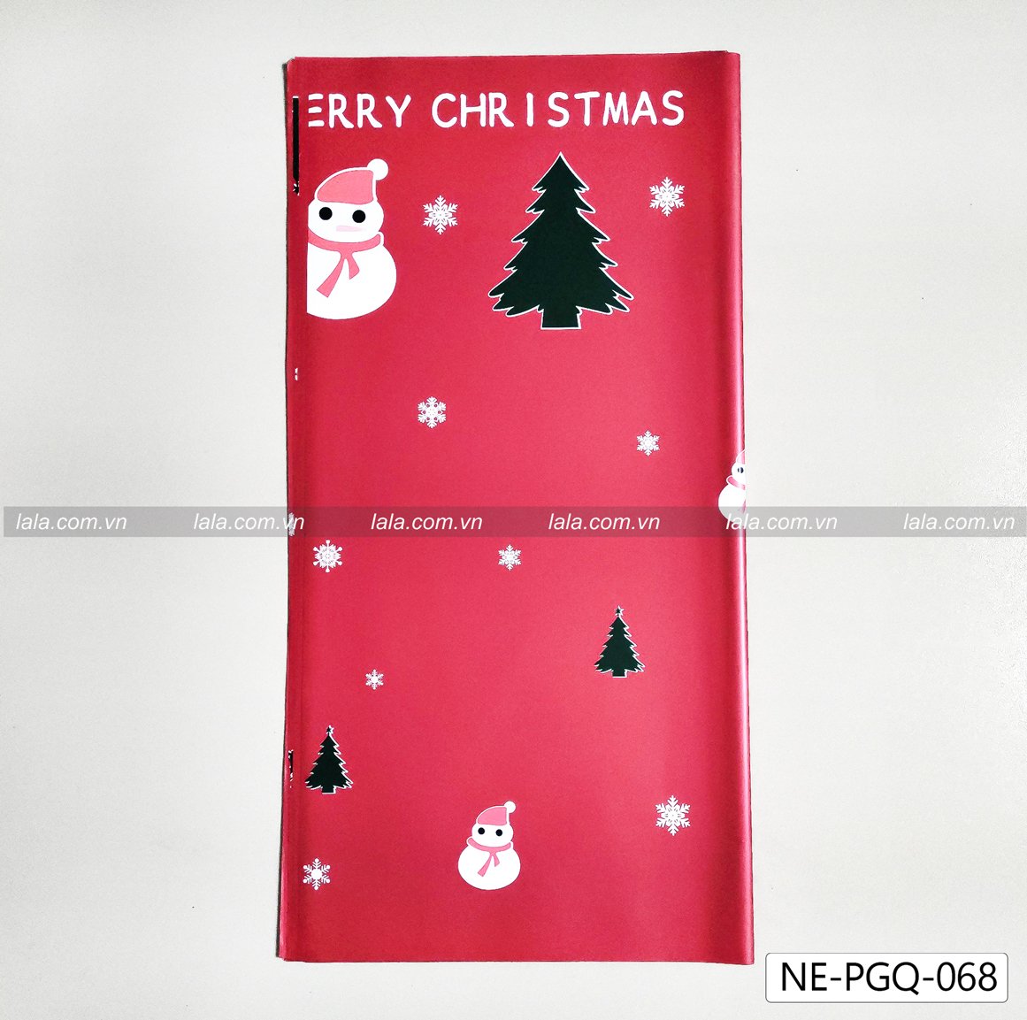 Giấy G&oacute;i Qu&agrave; 58x58cm gi&aacute;ng sinh Họa Tiết Merry Christmas mẫu 068