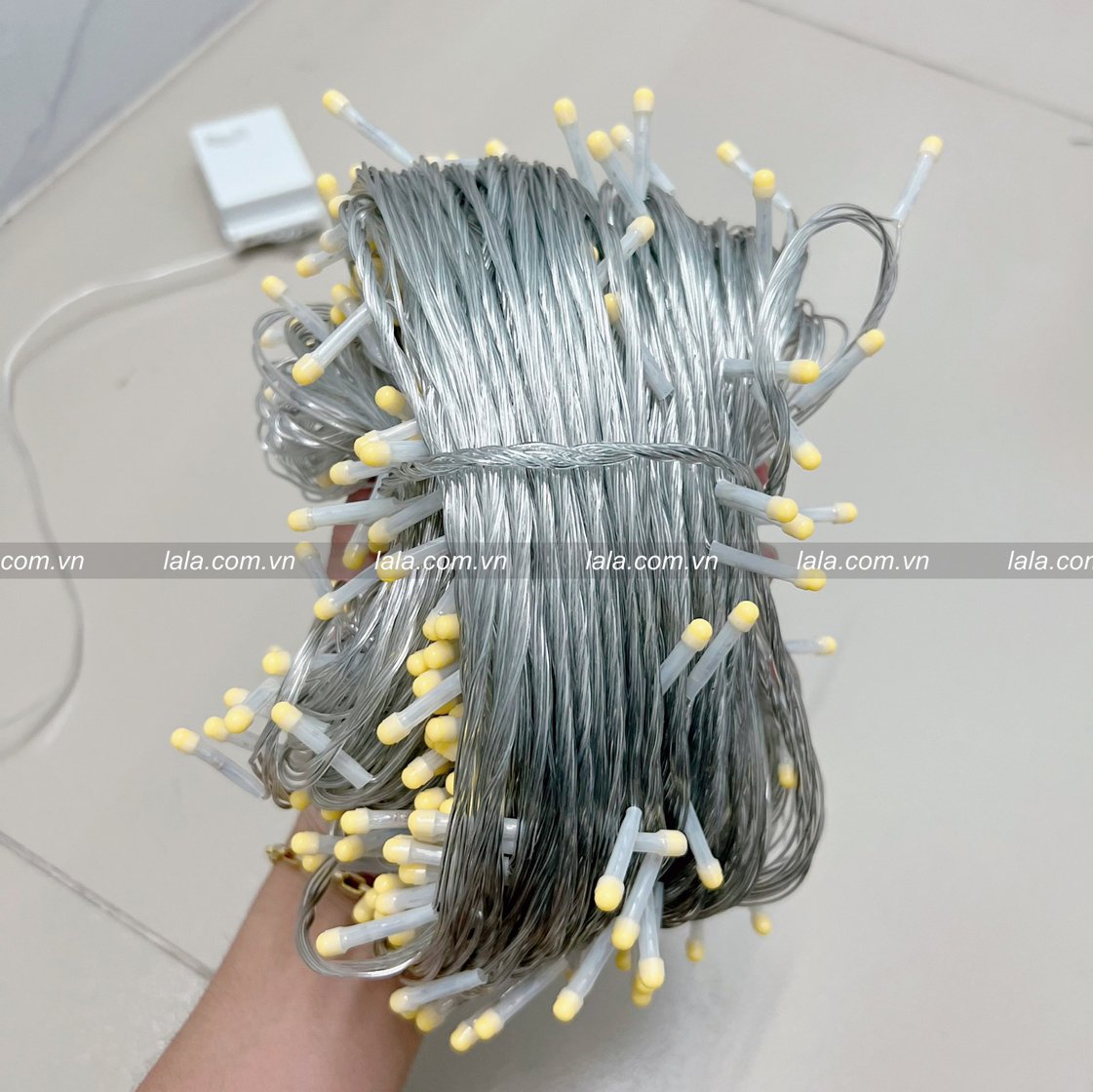 Dây đèn trang trí 100m 8 chế độ - ánh sáng vàng mẫu 029