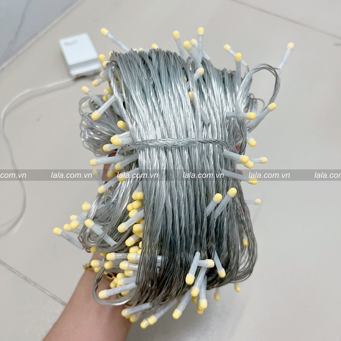 Dây đèn trang trí 100m 8 chế độ - ánh sáng vàng mẫu 029