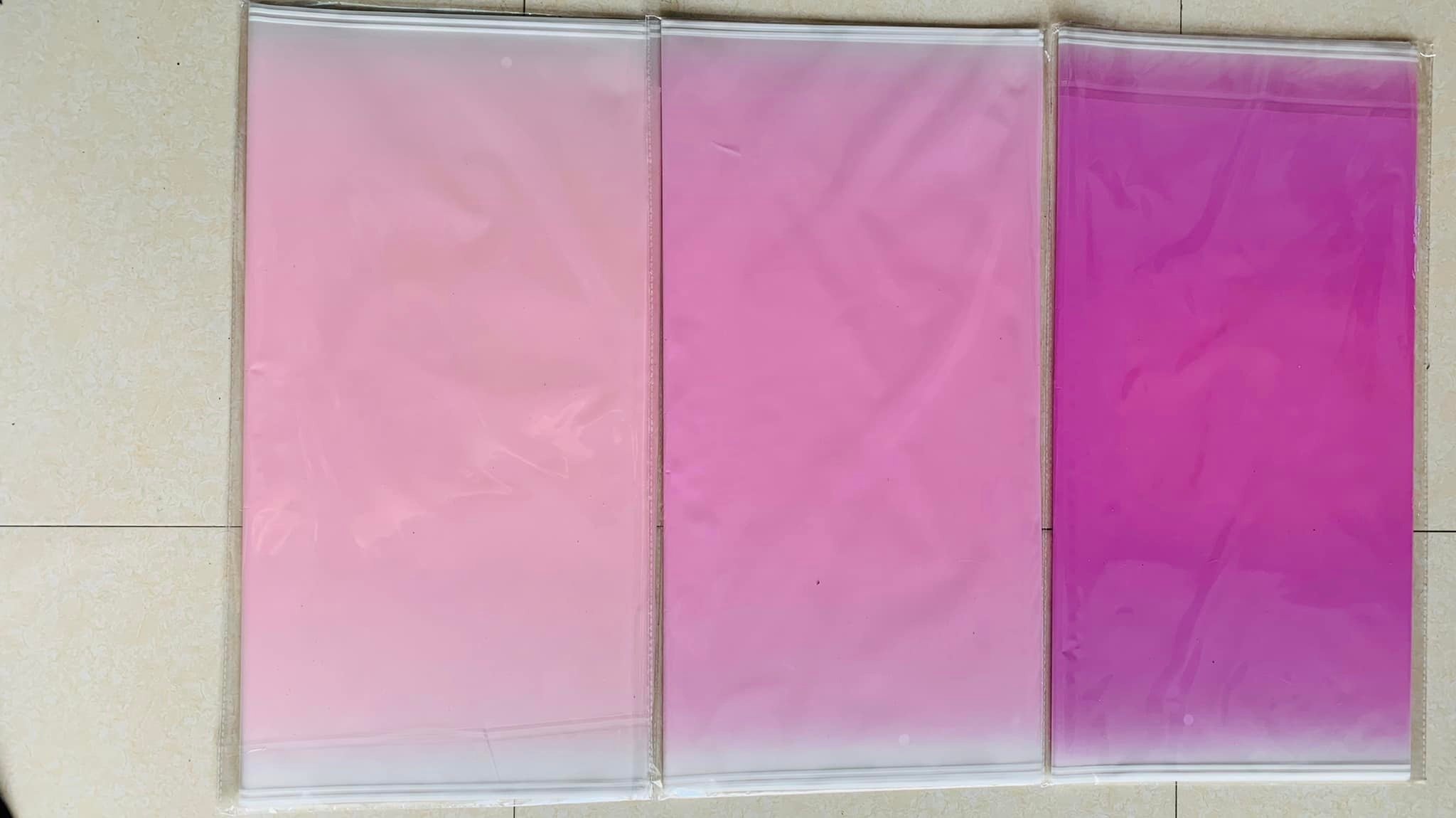 Giấy gói hoa giấy bóng viền sọc trắng nhiều màu