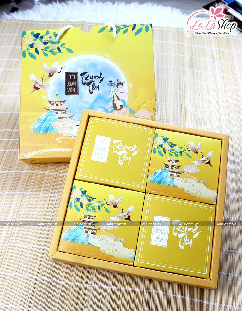 Hộp 4 b&aacute;nh trung thu vũ kh&uacute;c nguyệt cầm t&acirc;n d&acirc;n lợi