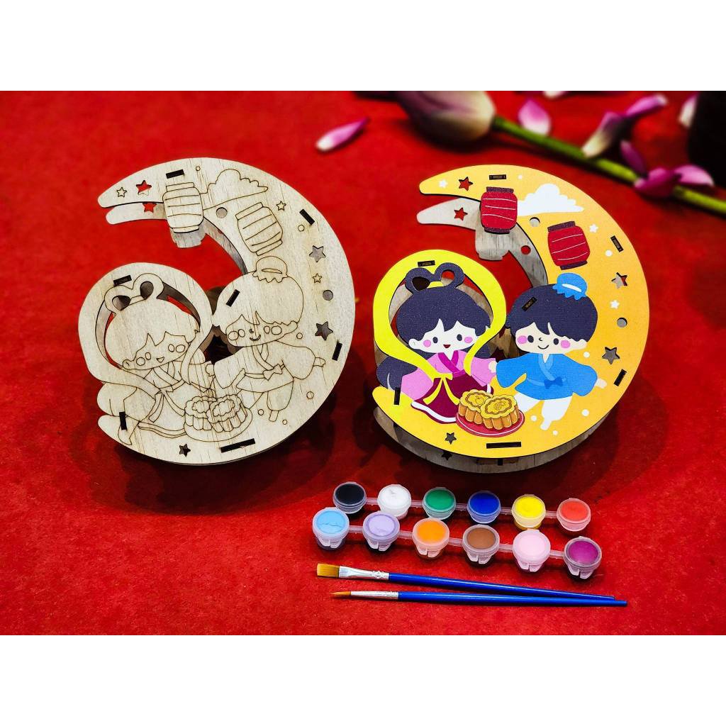 Lồng Đ&egrave;n Trung Thu Bằng Gỗ Chị H&agrave;ng V&agrave; Ch&uacute; Cuội C&oacute; Đ&egrave;n