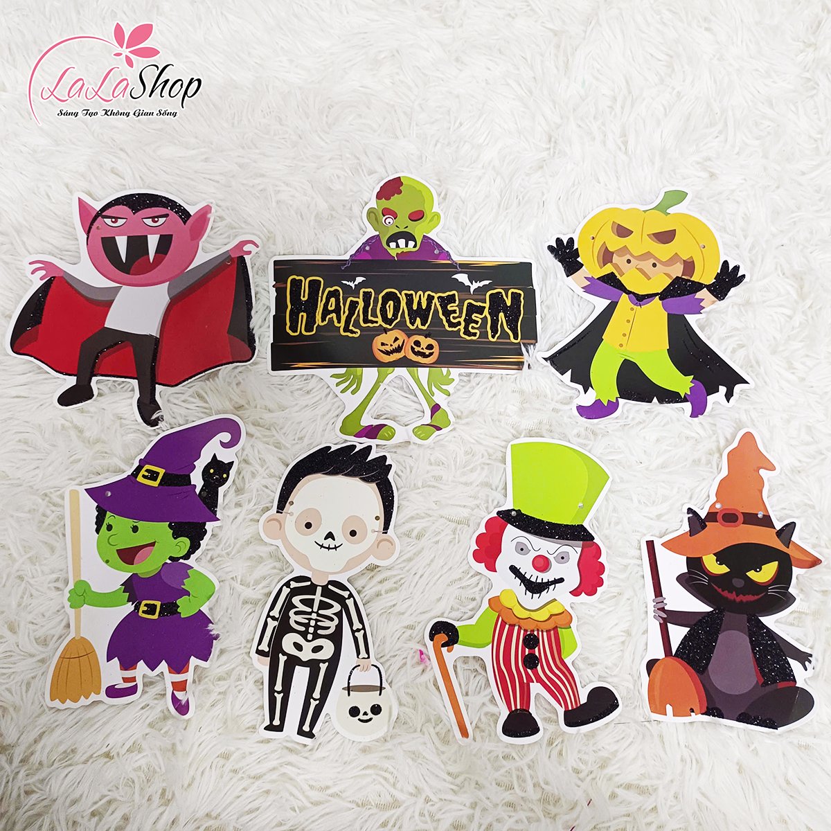 Đồ treo trang trí Halloween Set Dây Treo 7 Hình Bá Tước Dracula Và Xác Sống Vui Nhộn