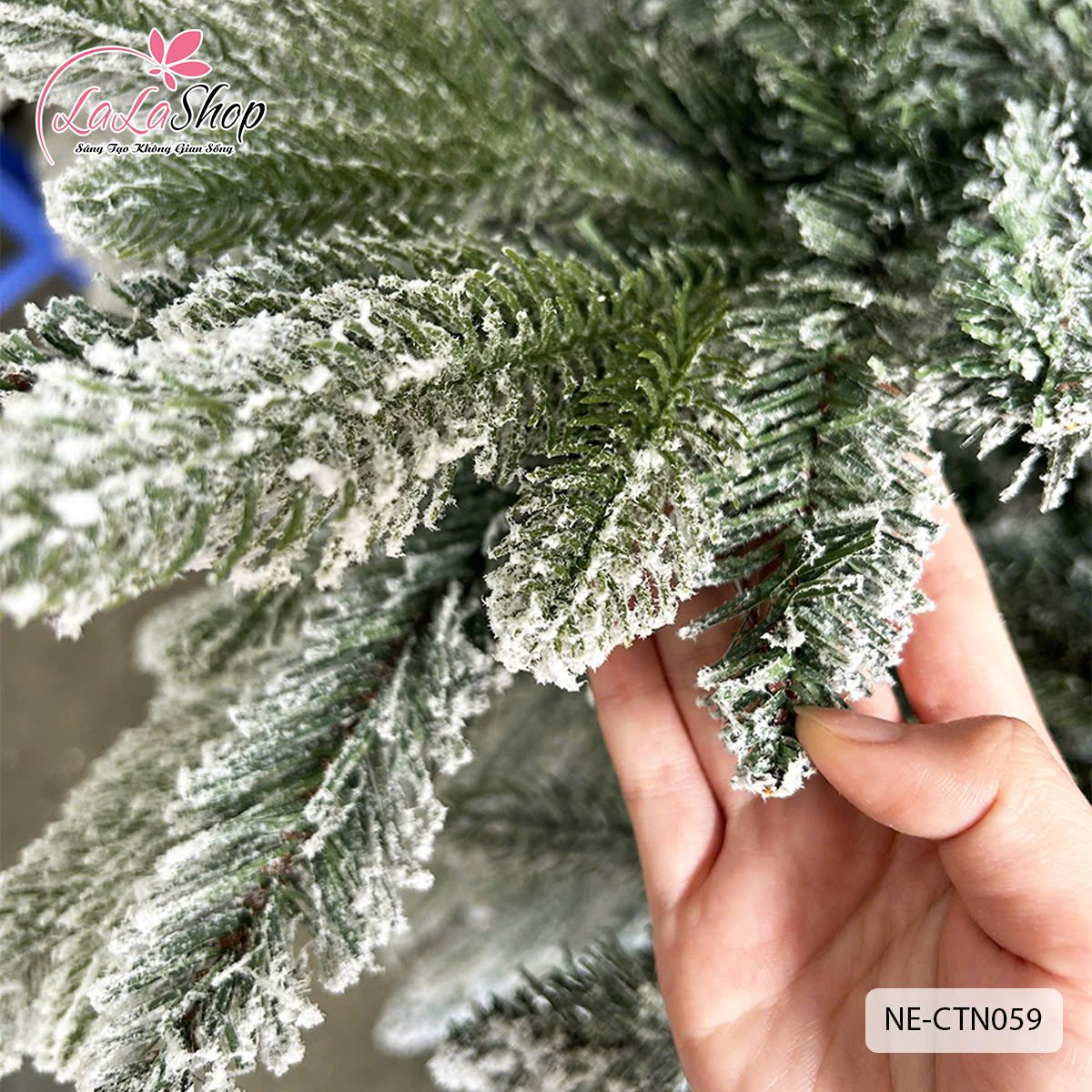 Cây thông noel PE phủ tuyết 2 loại lá - Cây tự động