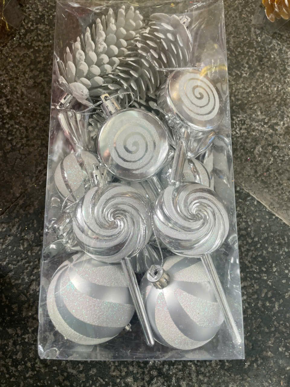 Hộp châu kẹo nhiều họa tiết treo trang trí noel