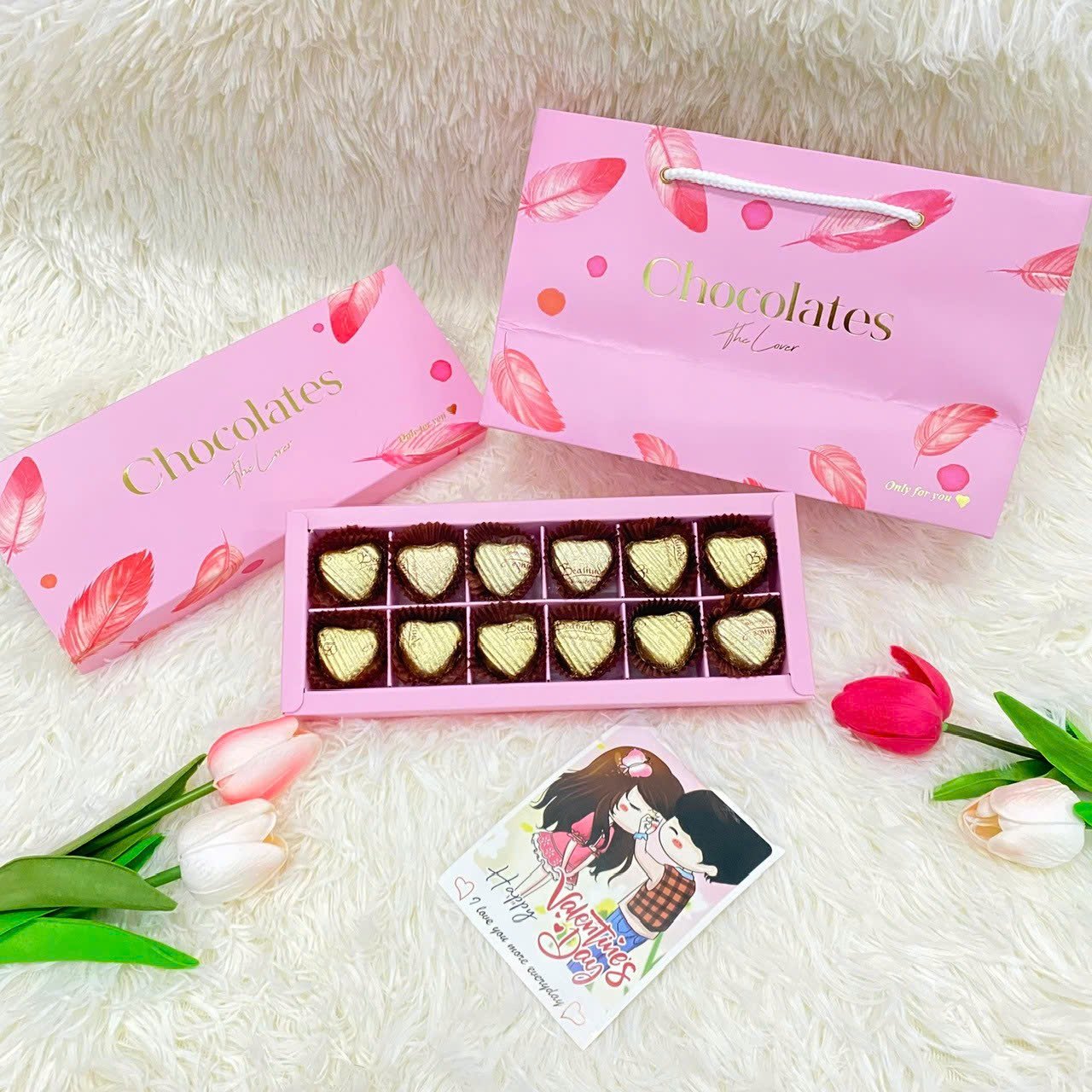 Hộp 12 viên socola trái tim vàng ngọt ngào quà tặng valentine ý nghĩa