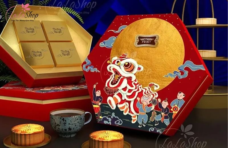 Hộp 4 b&aacute;nh Đỏ Ph&uacute; Qu&yacute; T&acirc;n D&acirc;n Lợi 