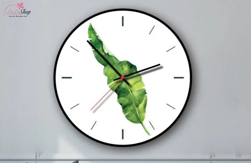 Đồng hồ vintage h&igrave;nh l&aacute; đơn giản, tinh tế