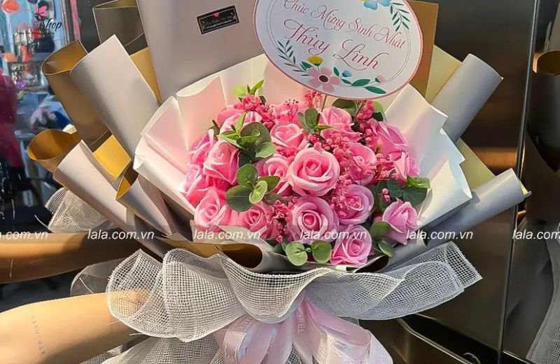 Hoa hồng sáp thơm được yêu thích nhất 2025