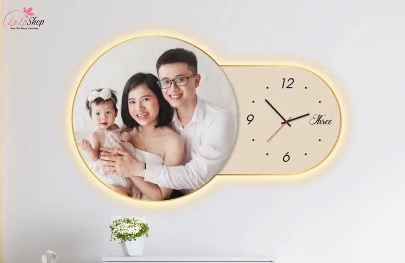 Tranh đồng hồ – món quà ý nghĩa, độc đáo dành tặng người thân, bạn bè.