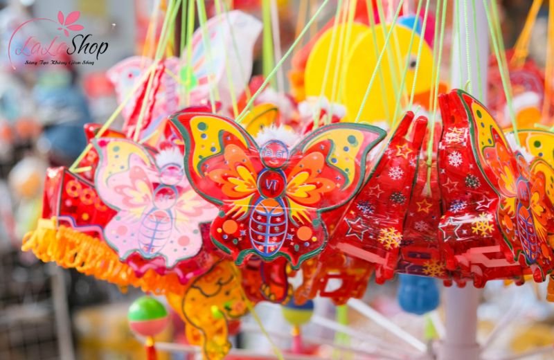 Tỏa sáng không gian – Gắn kết yêu thương cùng lồng đèn Lala