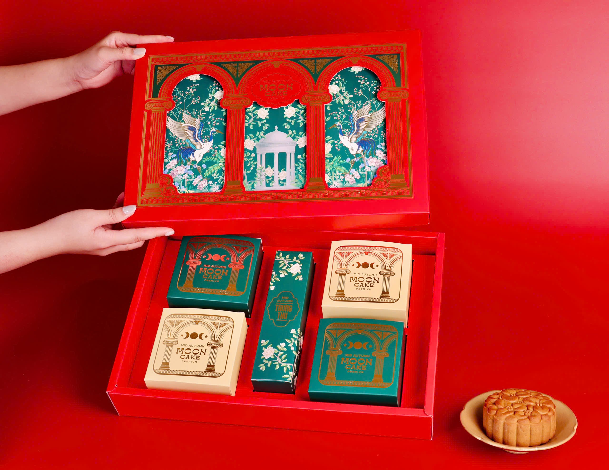 Hộp 4 B&aacute;nh Trung Thu T&acirc;n D&acirc;n Lợi Song Hạc Vinh Hoa