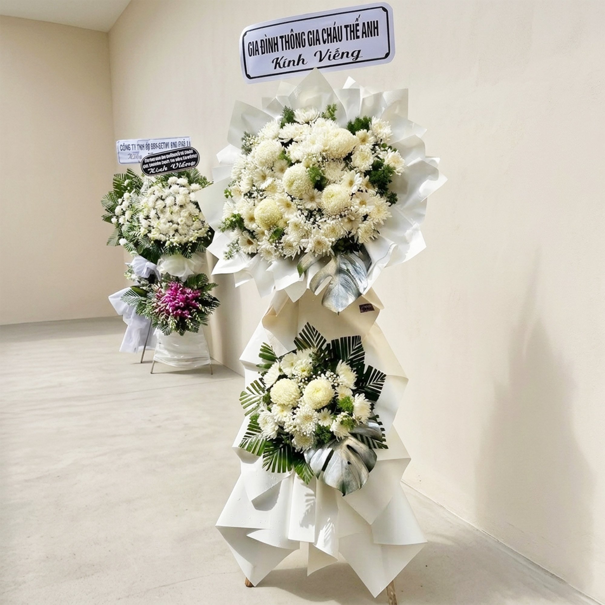 Kệ Hoa Chia Buồn