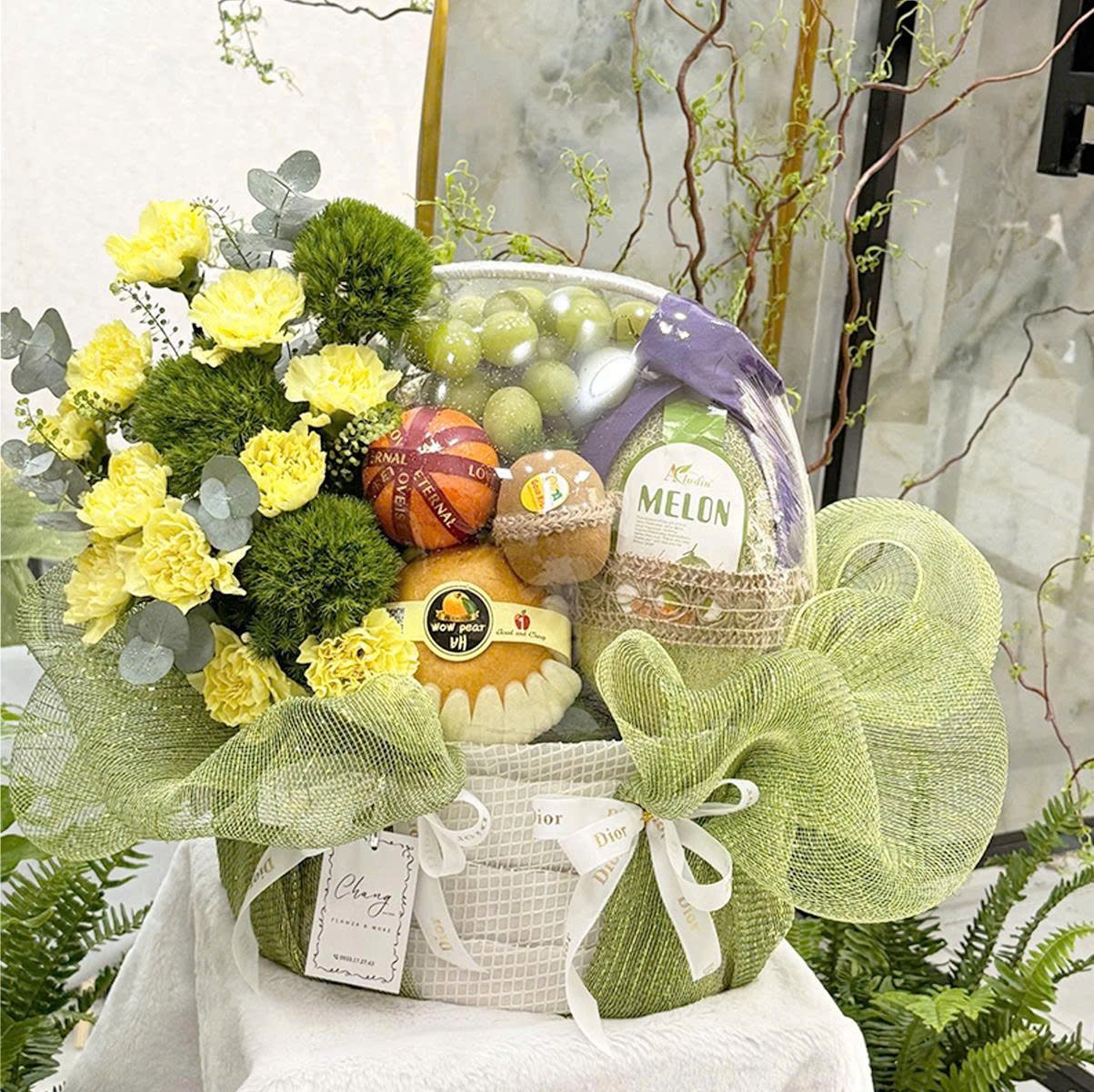 Giỏ Trái Cây Nhập Khẩu Tone Xanh Tươi Mát