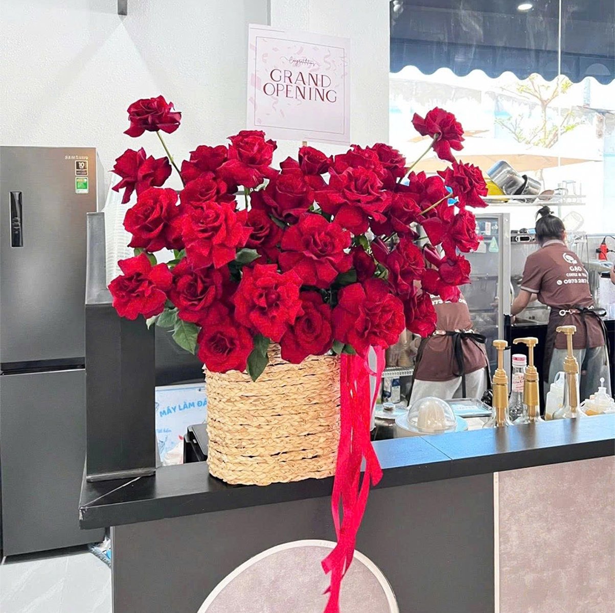 Giỏ Hoa Hồng Đỏ Ruby Qu&agrave; Tặng &Yacute; Nghĩa Ngọt Ng&agrave;o