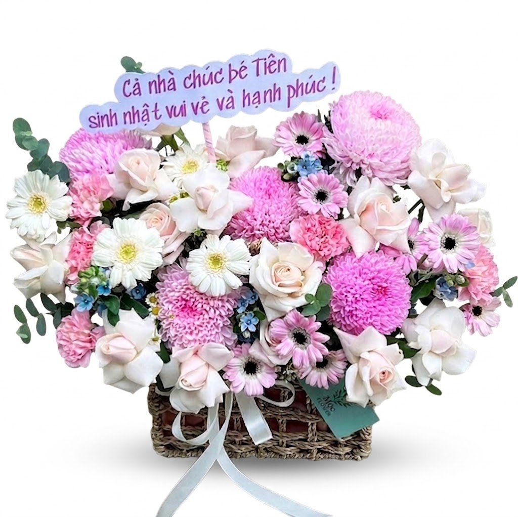 Giỏ Hoa C&uacute;c Mẫu Đơn Mix Hoa Hồng Hạnh Ph&uacute;c