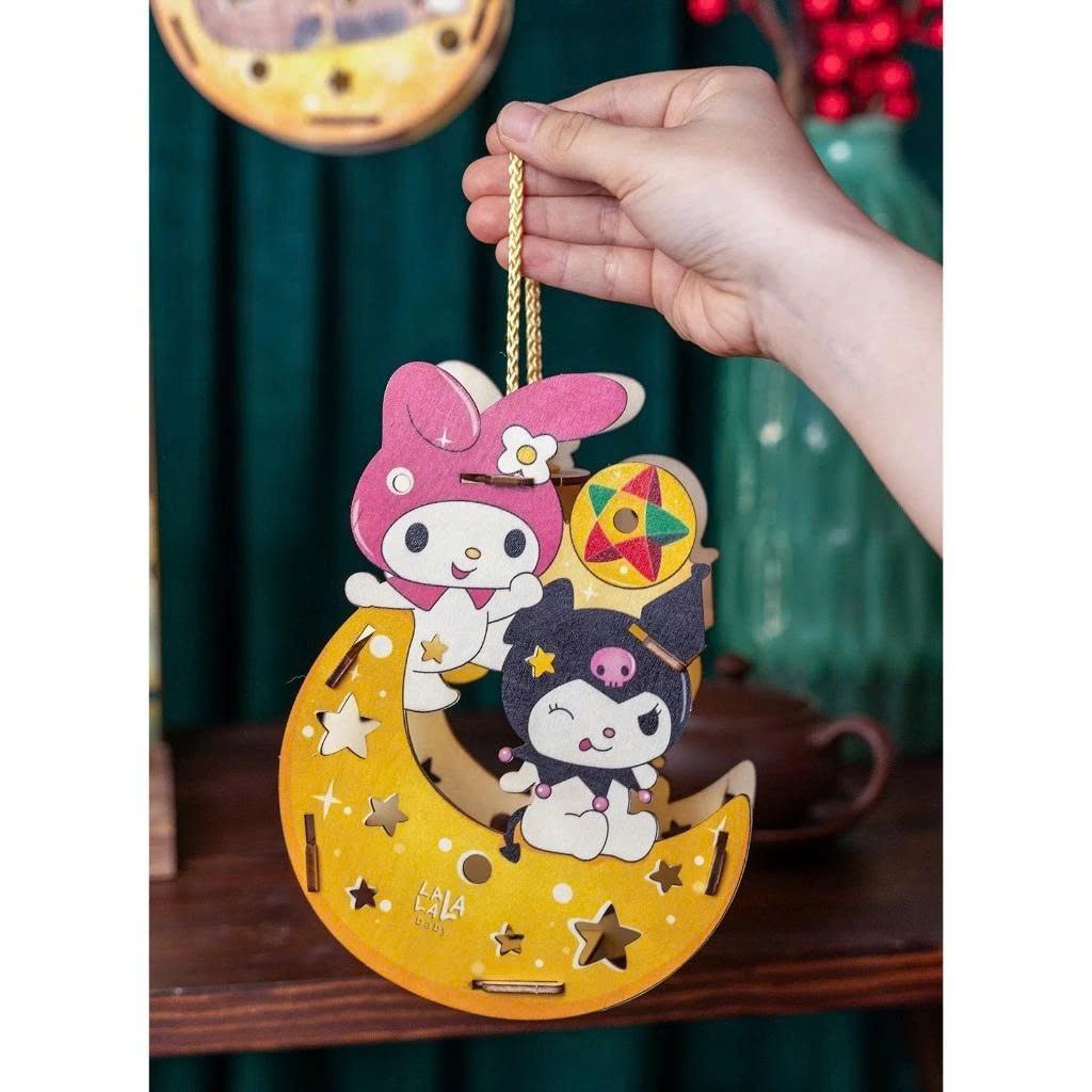 Lồng Đ&egrave;n Trung Thu Bằng Gỗ Hoạt H&igrave;nh Kuromi Dễ Thương