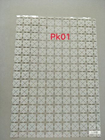 Decal cuộn kính mờ hoa 4 cánh khổ 1m