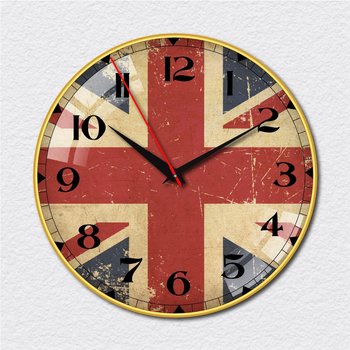 Đồng hồ cổ điển với lá cờ Anh