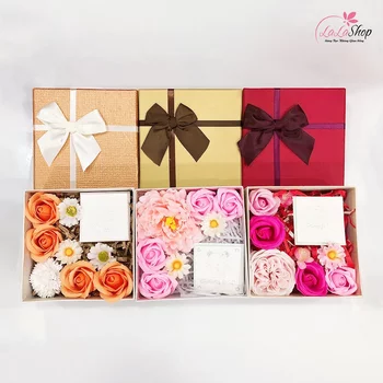 Bộ hộp quà hoa màu sắc tình yêu