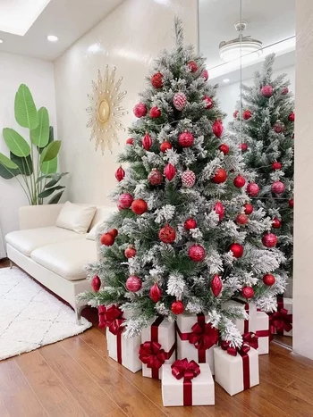 Schneebedeckter Weihnachtsbaum 2m Komplettes Zubehör Modell 18