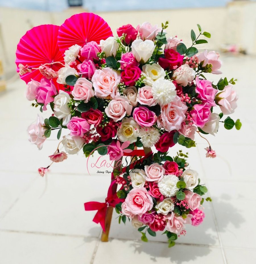 Kệ hoa sáp 75cm mừng khai trương sắc hồng sang trọng