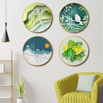 Set aus 4 runden Bildern mit grünem Naturspiegel