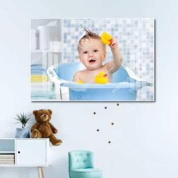 Tranh dán tường phòng tắm em bé dễ thương