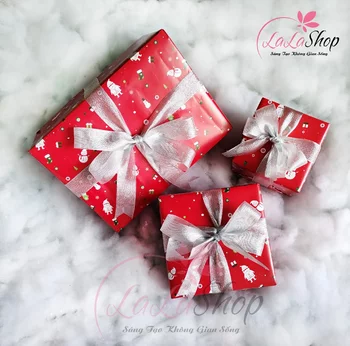 Bộ 3 hộp quà giáng sinh đỏ nơ trắng trang trí cây thông noel làm quà tặng